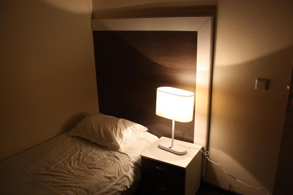 Sansa Hotel *